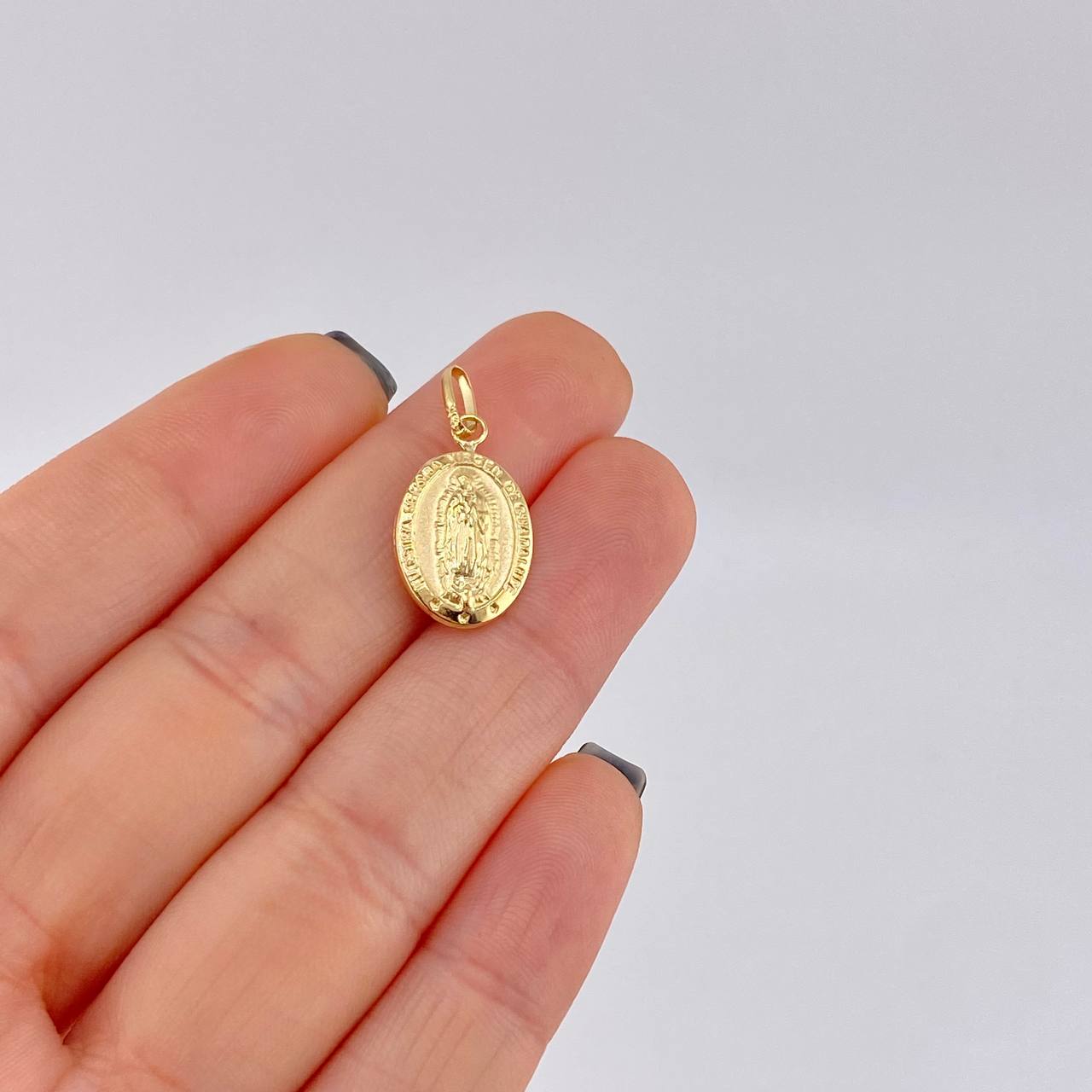 Dije Virgen Guadalupe 0.95 g / 2.4 cm Oro Amarillo 18K