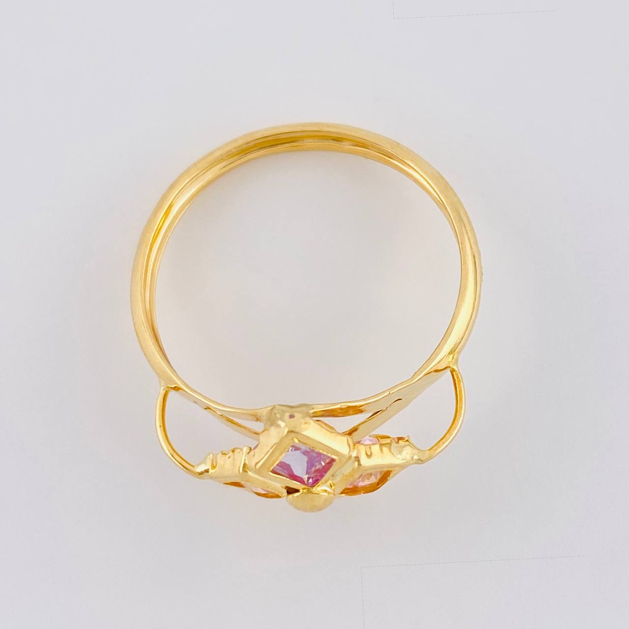 Anillo Rombo Imperial 1.8 g / T8 1/2 Oro Amarillo 18K