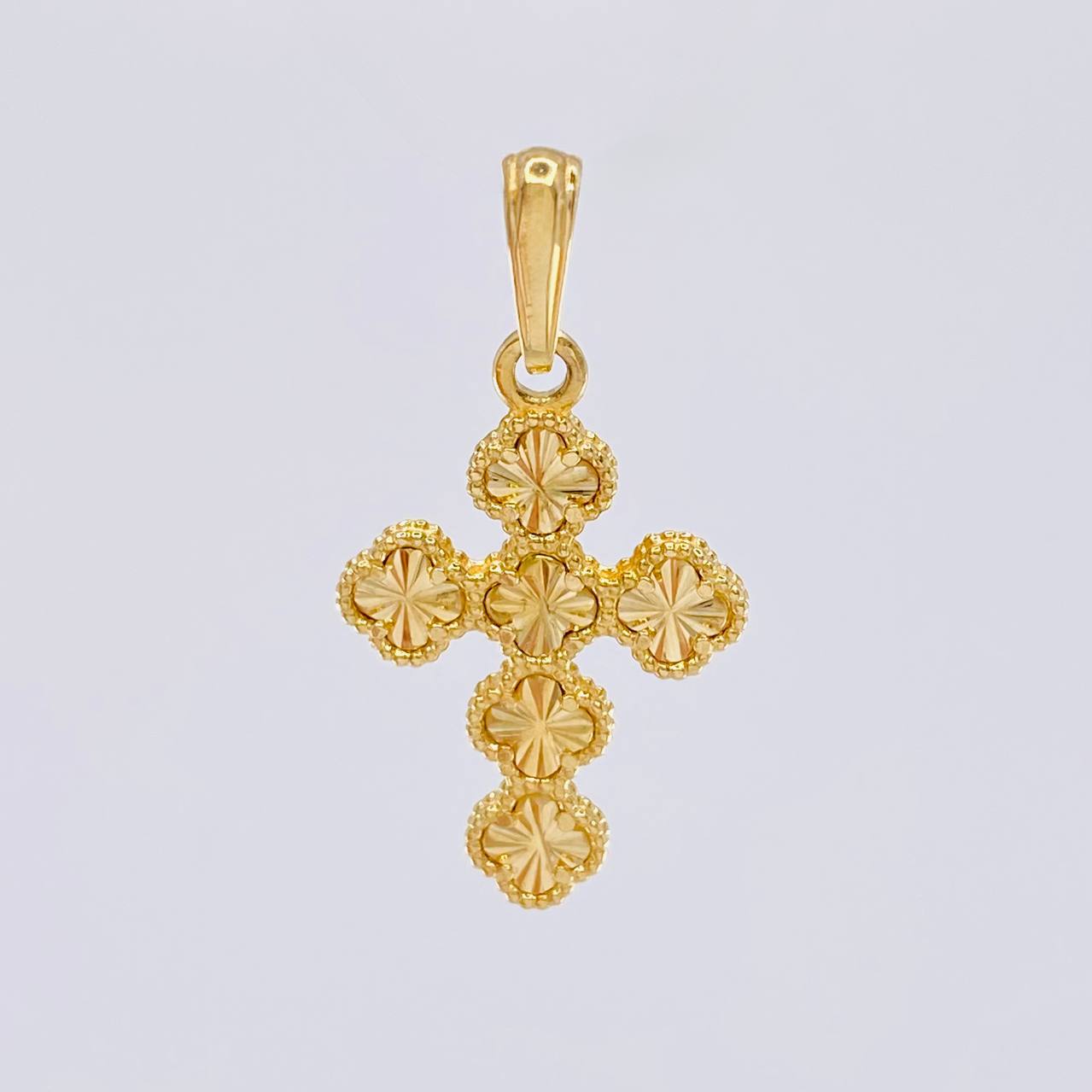 Dije Trebol Dorado 2.35 g / 3 cm Oro Amarillo 18K