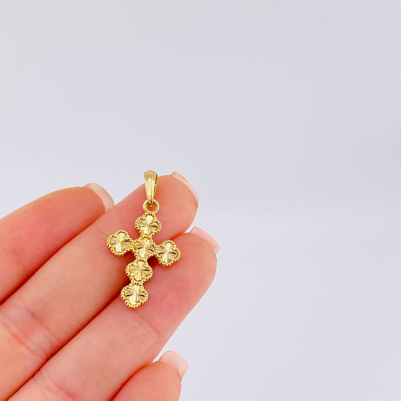 Dije Trebol Dorado 2.35 g / 3 cm Oro Amarillo 18K