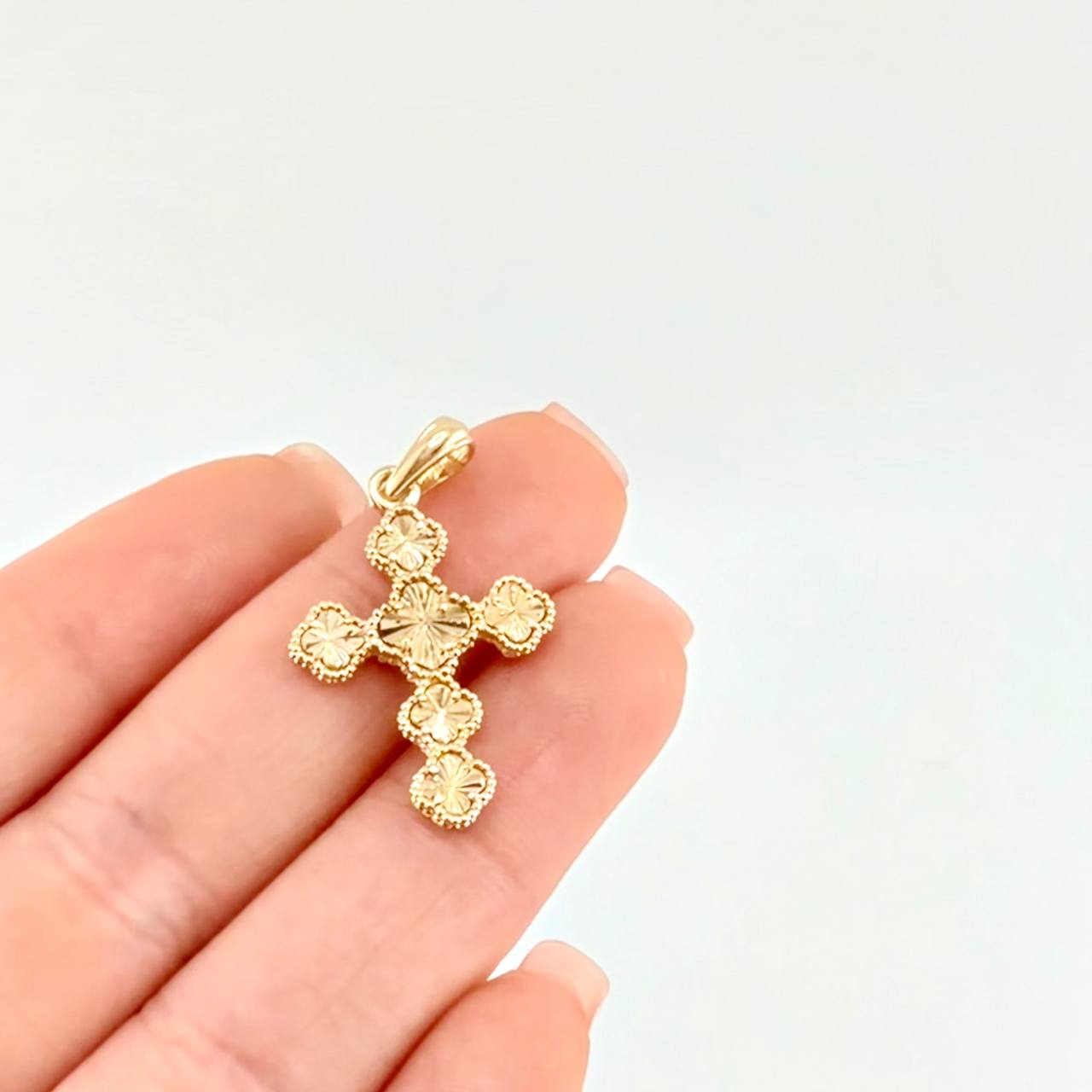 Dije Trebol Dorado 2.5 g / 3.3 cm Oro Amarillo 18K