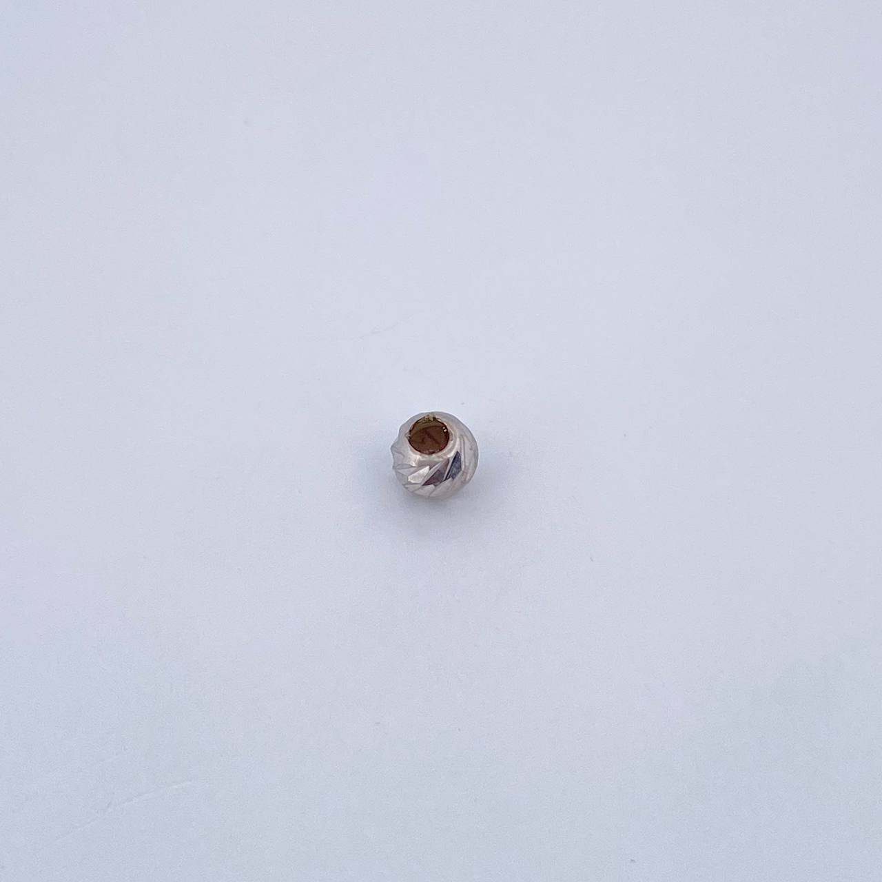 Bola Diamantada 4mm 0.1gr / Oro 18K &