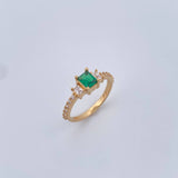 Anillo Solitario Halo Estela 2.8gr / T6 3/4 / Circones Verde Blancos Oro Amarillo 18K &