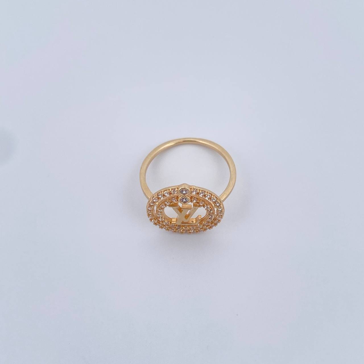 Anillo LV Circulo 2.6gr / T6 1/4 / Circones Blancos Oro Amarillo 18K &