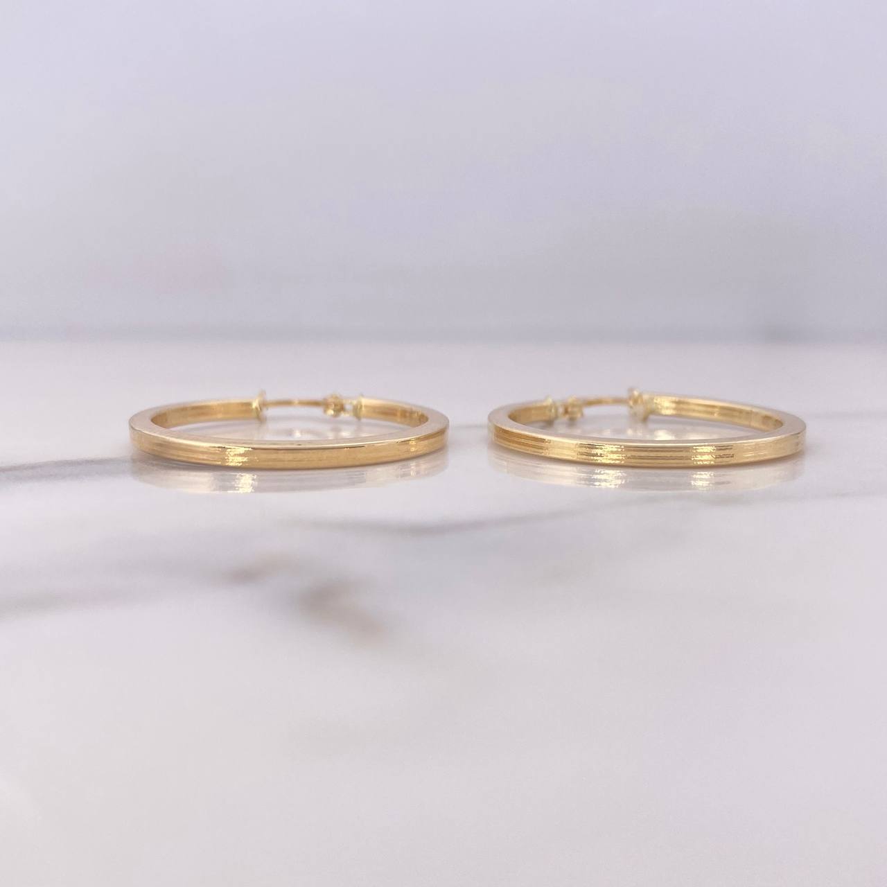 Candongas Diani 1.8gr / 2.7cm / Oro Amarillo 18K $