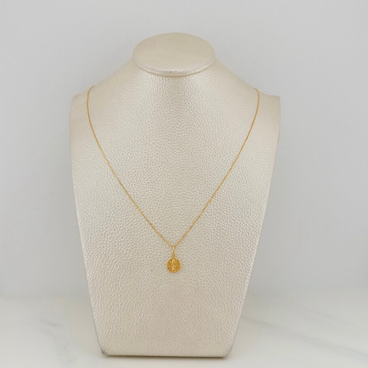 Set Cadena Veneciana + Dije San Benito / 1.35g / 45cm Oro Amarillo 18K