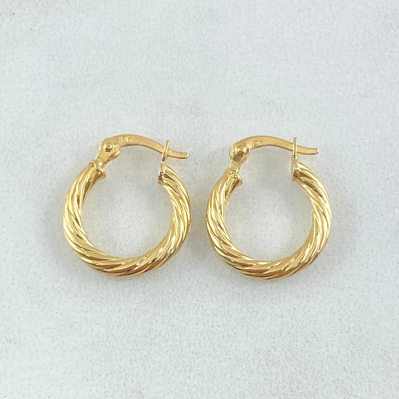 Candongas Sofi 1.2gr / 1.7cm / Oro Amarillo 18K *