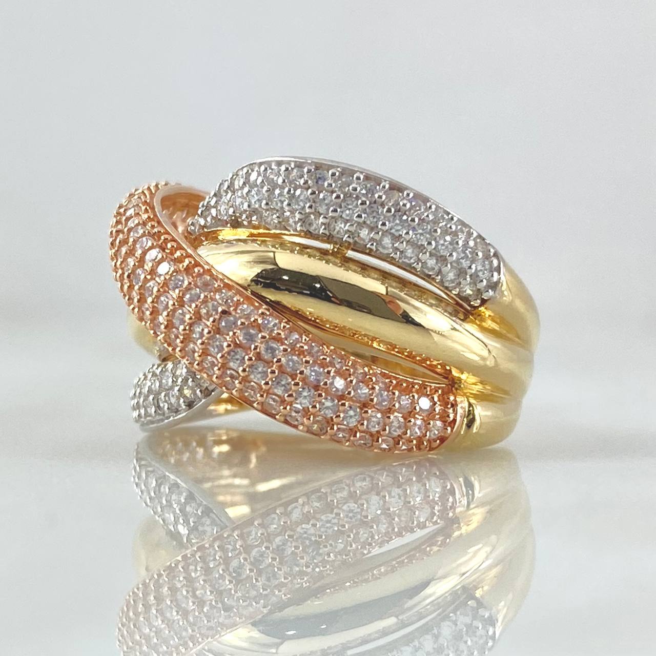 Anillo Lazos Cruzados 6.91gr / T6 3/4 / Oro 18K ©
