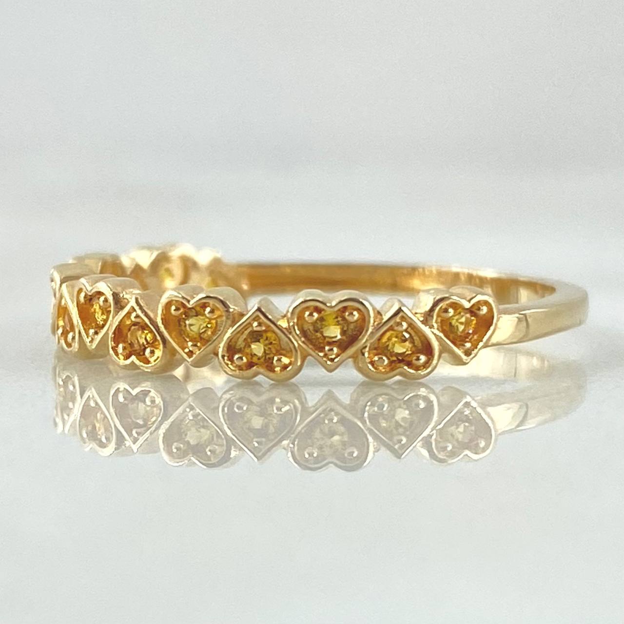 Anillo Corazones Intercalados 1.85gr / T7 / Oro 18K *