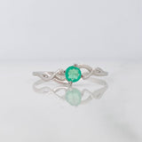 Anillo Solitario Esmeralda 21pts 0.85g / T7 1/4 Oro Blanco 18K