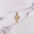 Dije Cruz Liso 1.9gr / 2.6cm / Circones Blancos Oro Amarillo 18K $