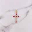 Dije Cruz 1.7gr / 3cm / Circones Blancos Fucsias Oro Amarillo 18K $