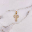 Dije Cruz Gruesa 1.55gr / 2.3cm / Circones Blancos Oro Amarillo 18K $