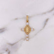 Dije Cruz Virgen Guadalupe 2.7gr / 3.7cm / Circones Blancos Oro Amarillo 18K $