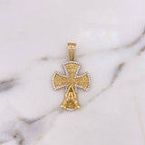 Dije Cruz Gloria Al Padre 7.45gr / 4cm / Circones Blancos Oro Amarillo 18K $