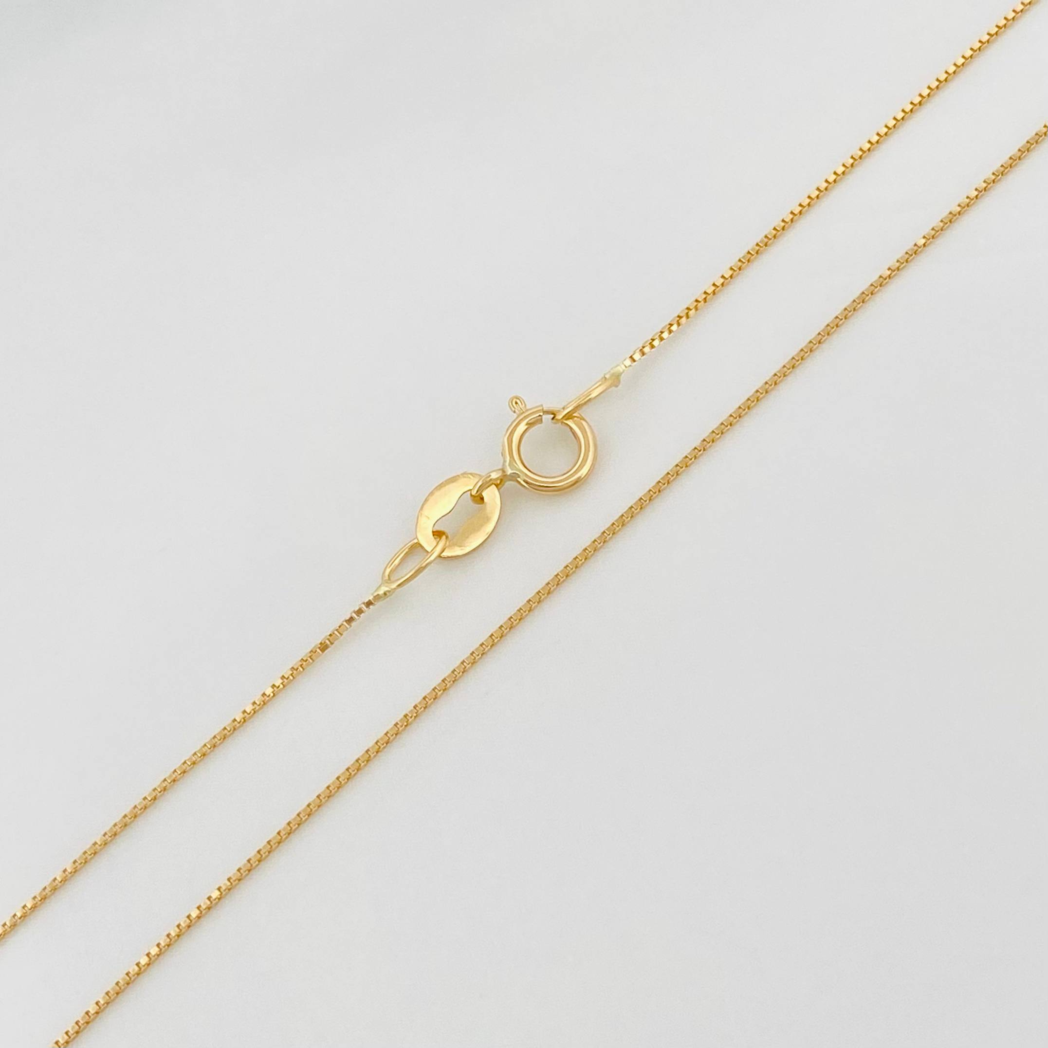 Set Cadena Veneciana + Dije Halo / 2.15g / 45cm Oro Amarillo 18K