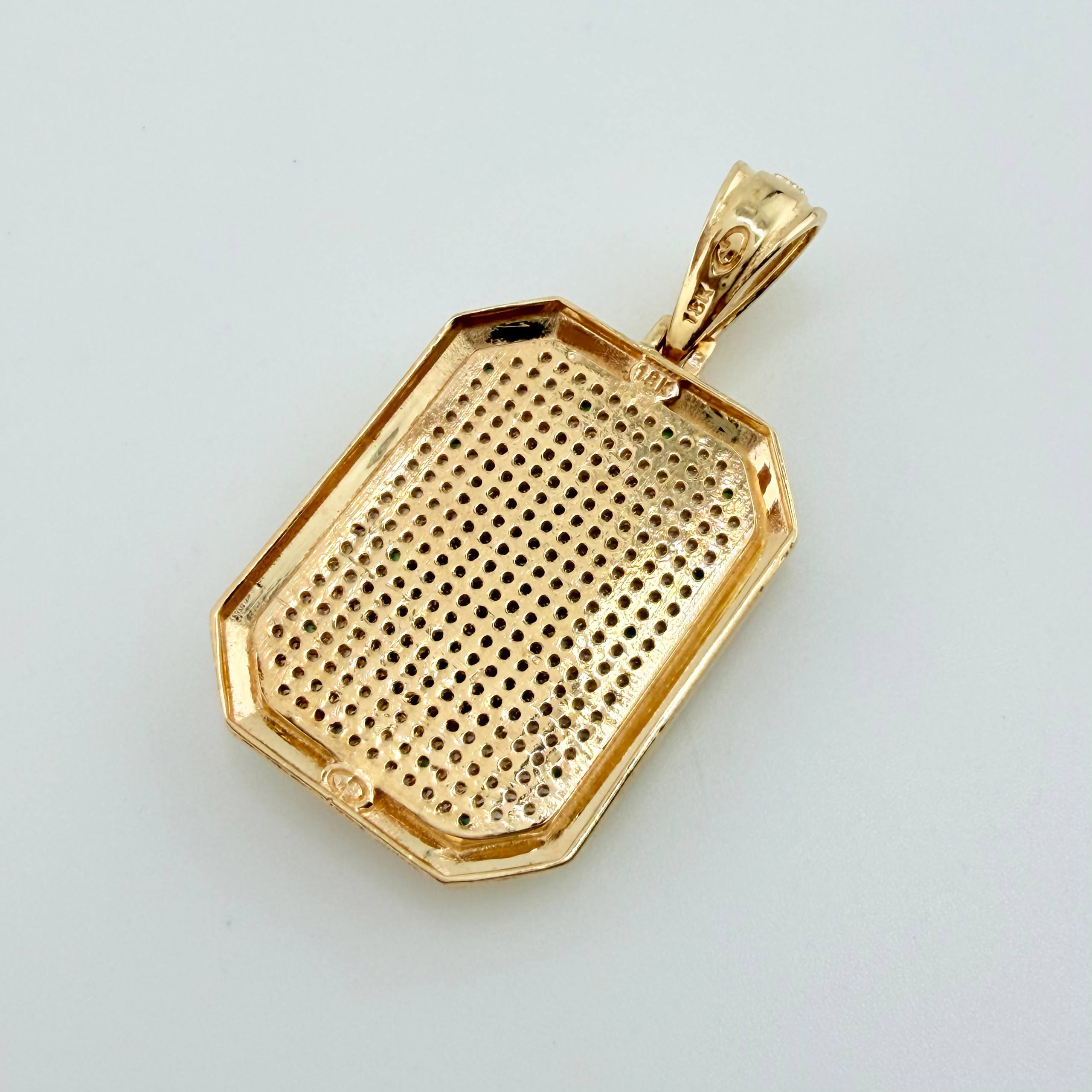 Dije San Judas 11.55gr / 4.3cm / Dos Oros Amarillo Blanco 18K ©