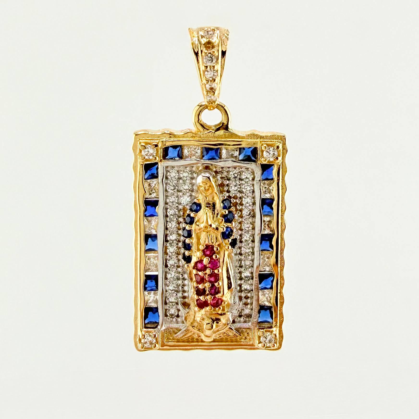 Dije Virgen Guadalupe 4.3gr / 2.9cm / Dos Oros Amarillo Blanco 18K