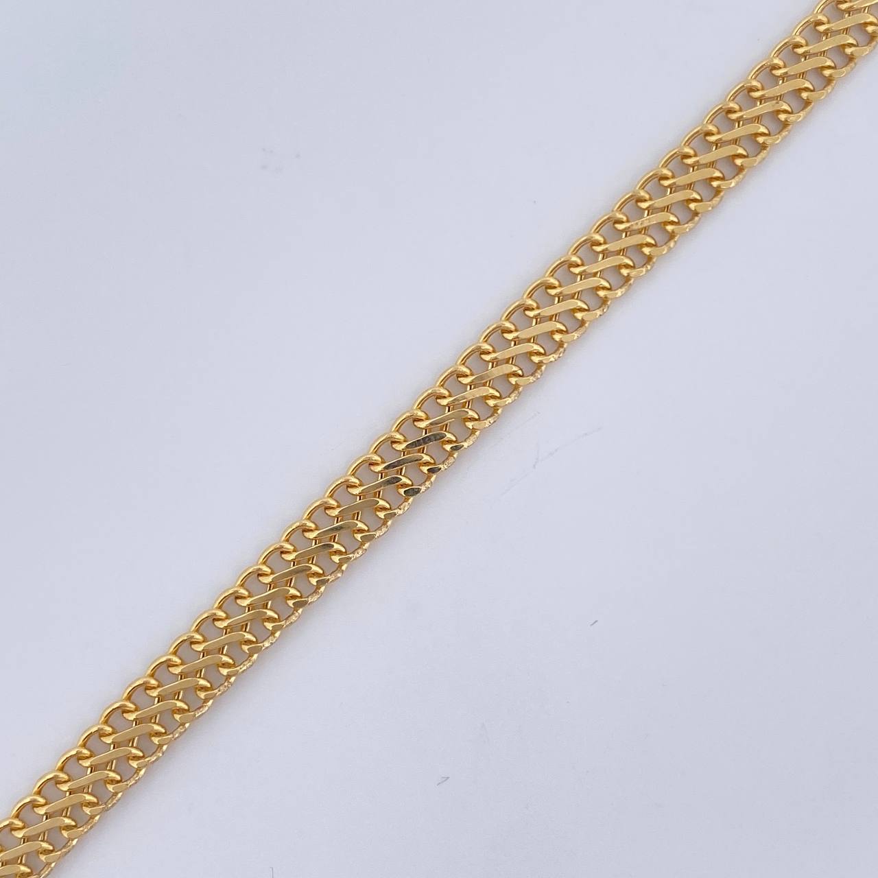 Pulso Sedusa 2.15gr / 19cm / +3 Oro 18K &