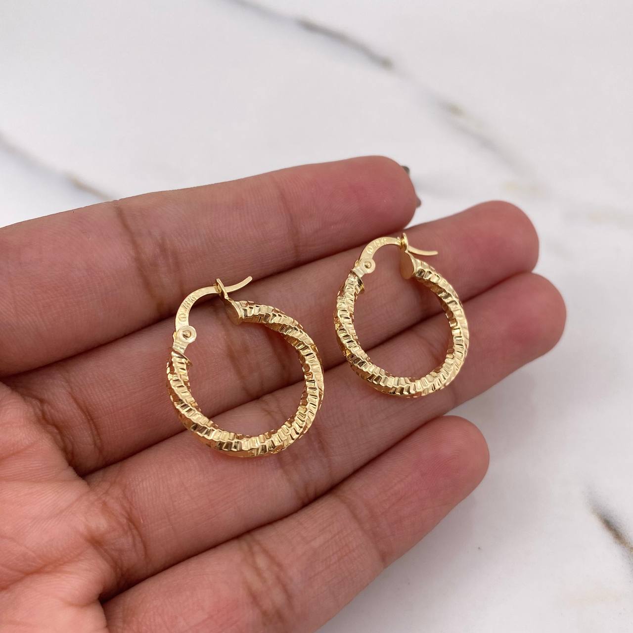 Candongas Majo 1.9gr / 2.2cm / Diamantada Oro Amarillo 18K #
