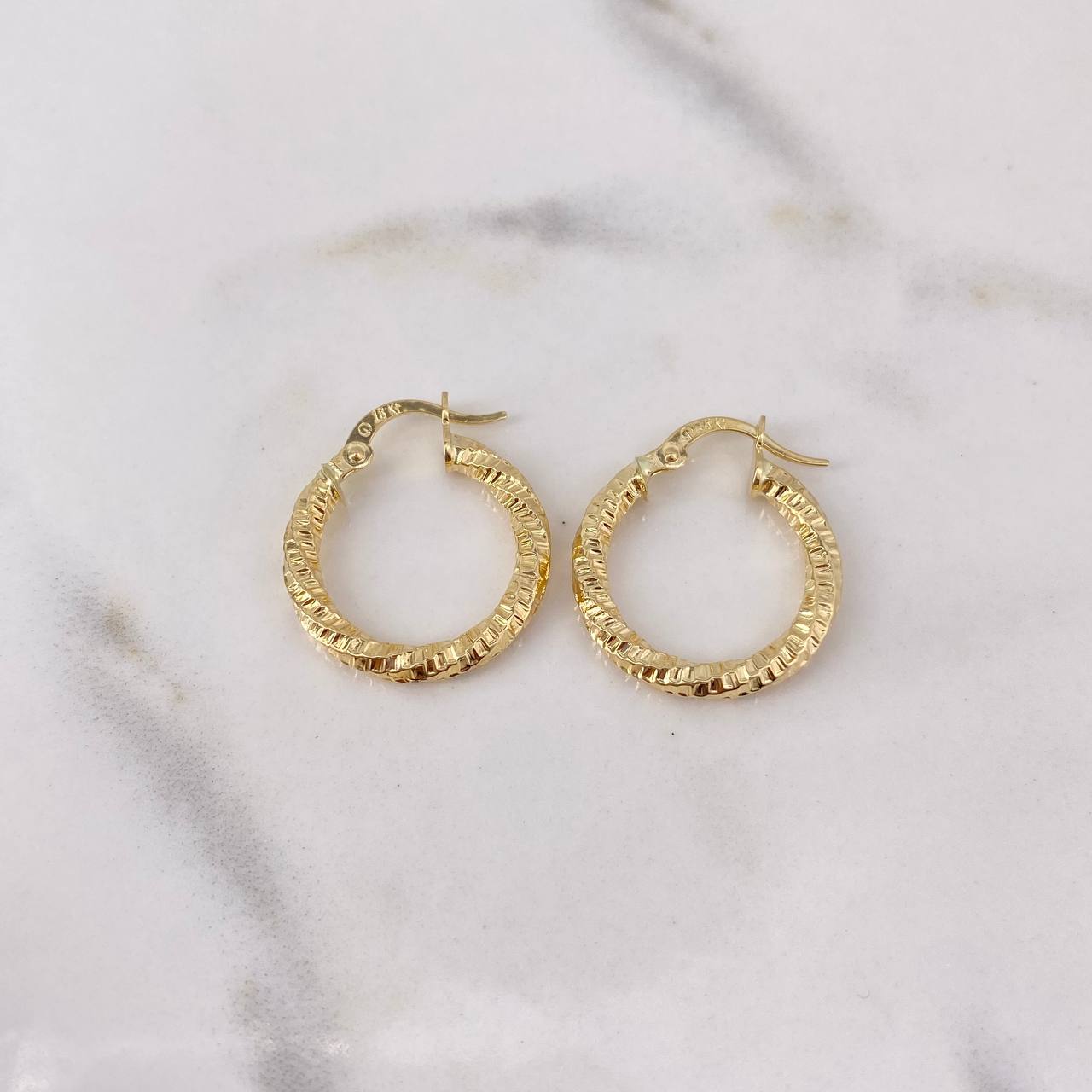 Candongas Majo 1.9gr / 2.2cm / Diamantada Oro Amarillo 18K #