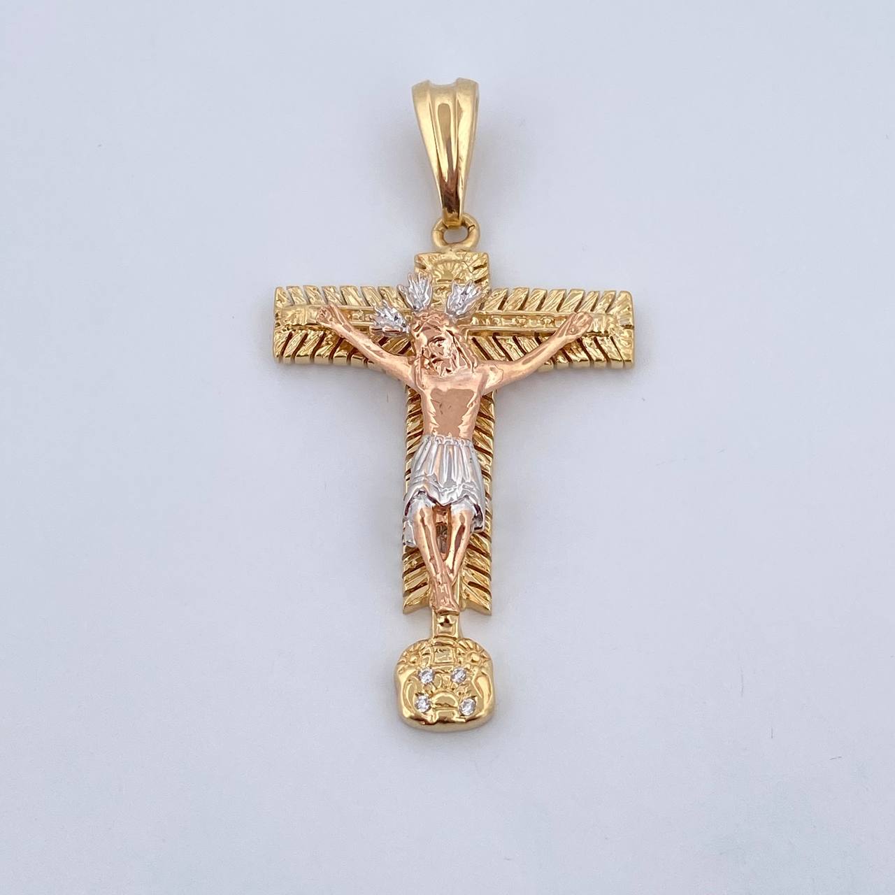Dije Cruz Cristo Milagroso De Buga 9.3gr / 5.5cm / Circones Blancos Tres Oros 18K &