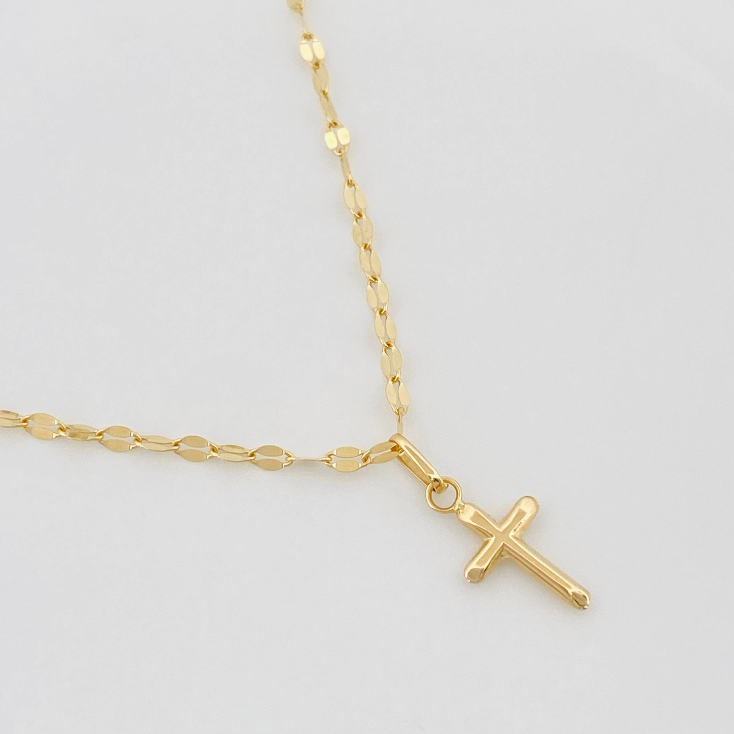 Set Cadena Flor Espejo + Dije Cruz / 1.4 g / 40 cm Oro Amarillo 18K