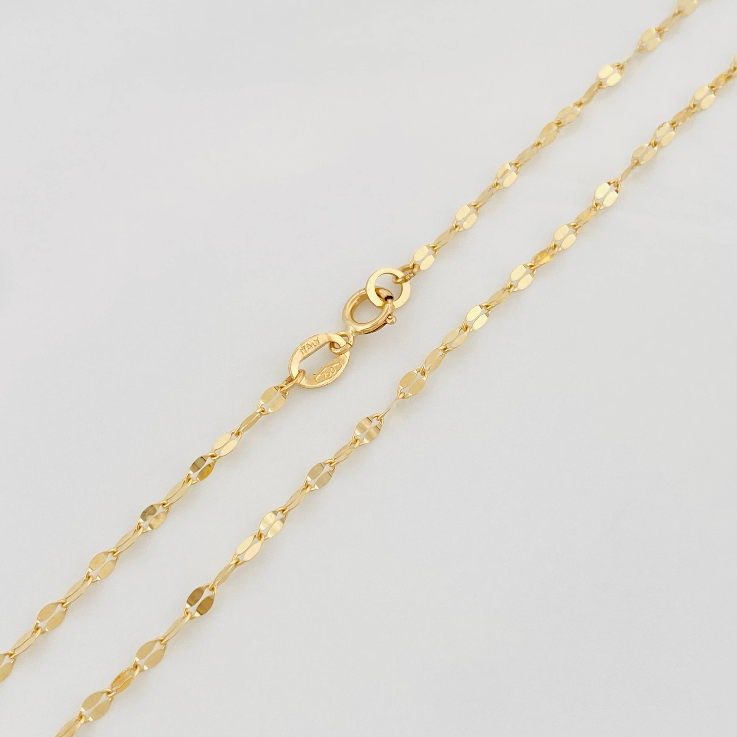 Set Cadena Flor Espejo + Dije Cruz / 1.4 g / 40 cm Oro Amarillo 18K