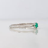 Anillo Solitario Esmeralda 14pts 1.25g / T6 3/4 Oro Blanco 18K
