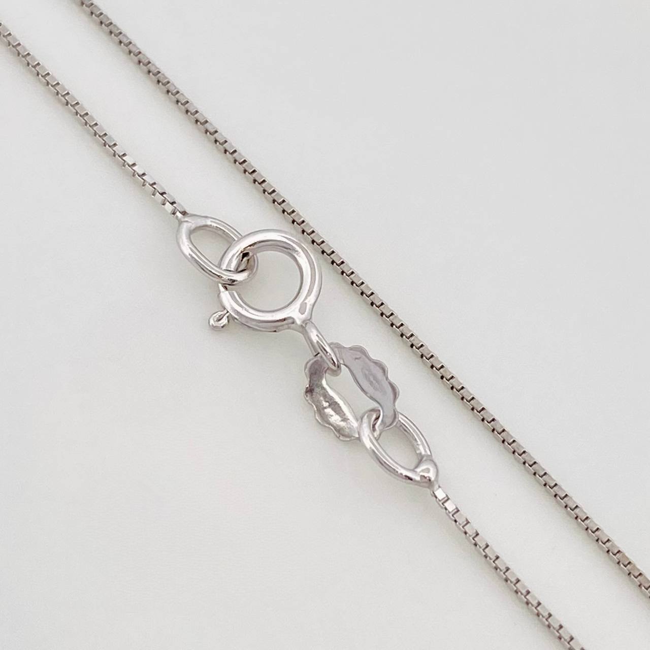 Set Cadena Veneciana + Dije Corazón Infinto Esmeralda 9pts / 1.75g / 50cm Oro Blanco 18K