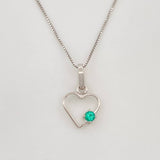 Set Cadena Veneciana + Dije Silueta Corazón Esmeralda 4pts / 1.35g / 45cm Oro Blanco 18K