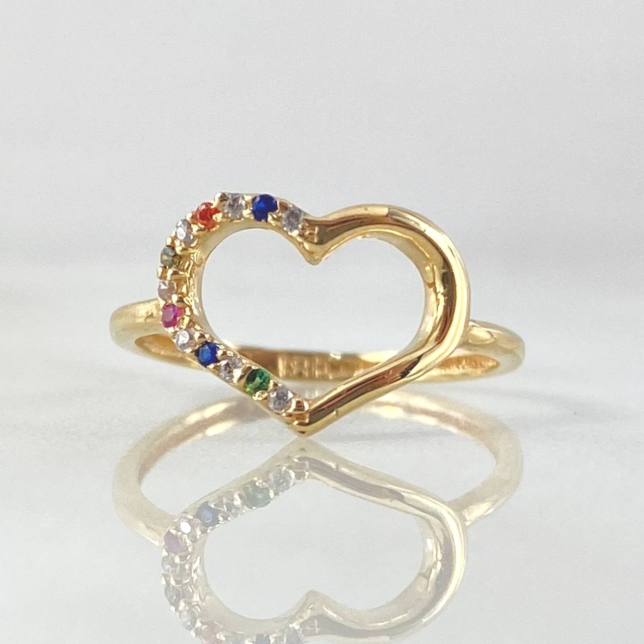 Anillo Silueta Corazon 1.35gr / T5 1/4 / Oro 18K