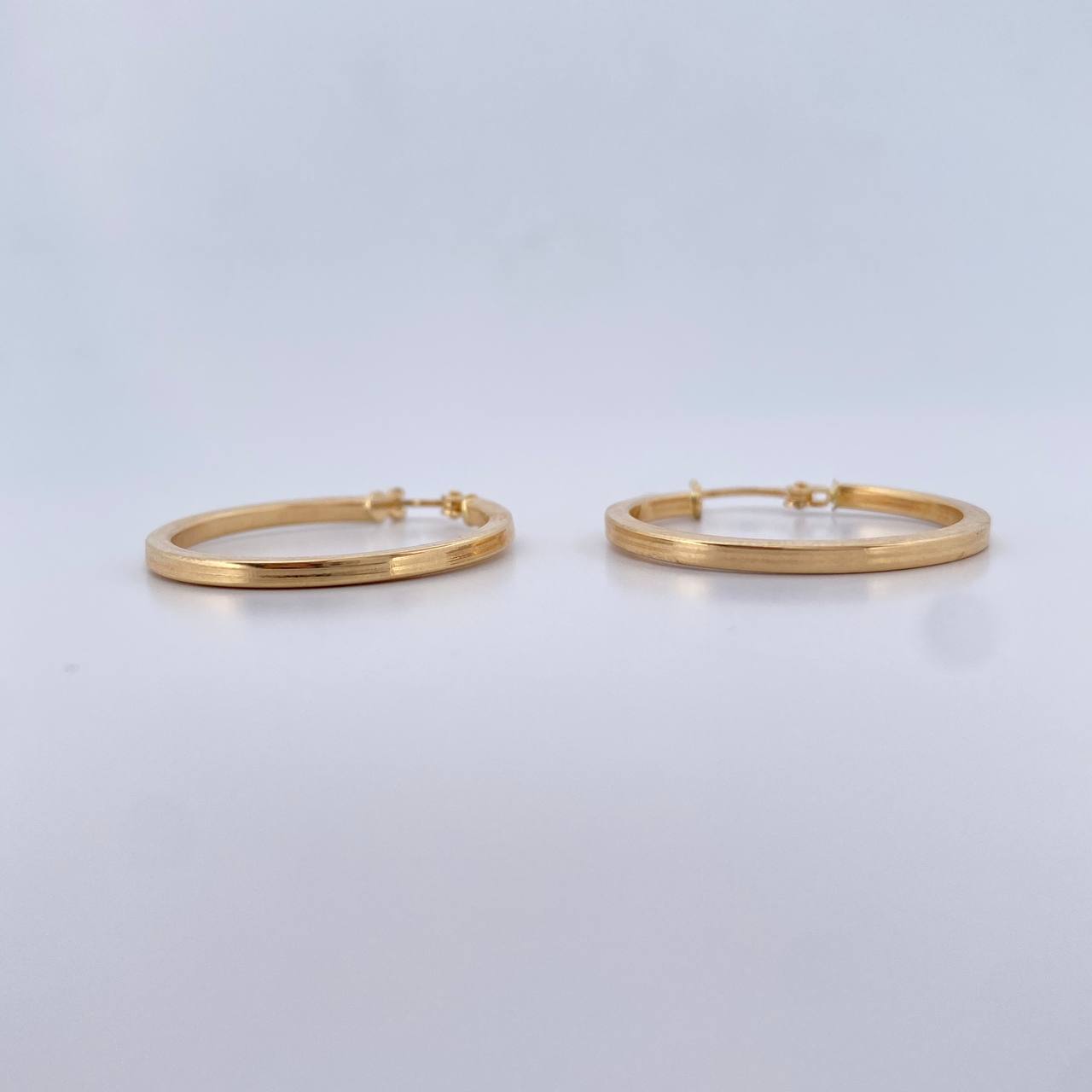 Candongas Diani 1.75gr / 2.8cm / Oro Amarillo 18K $