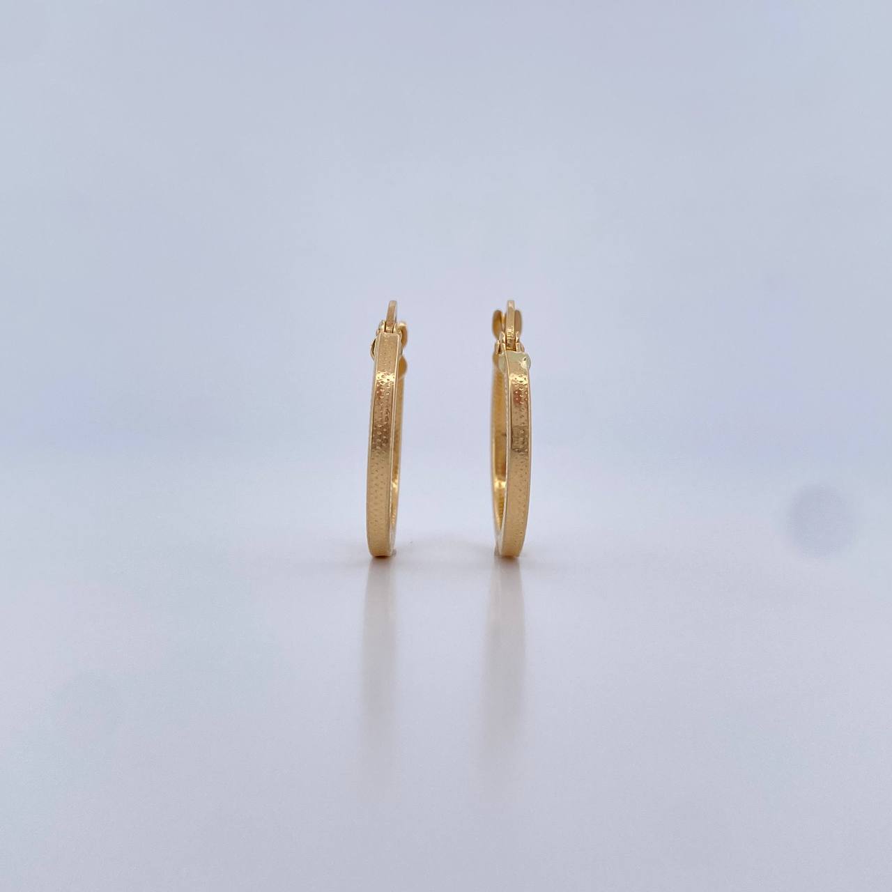 Candongas Diani 1.44gr / 2.1cm / Oro Amarillo 18K $