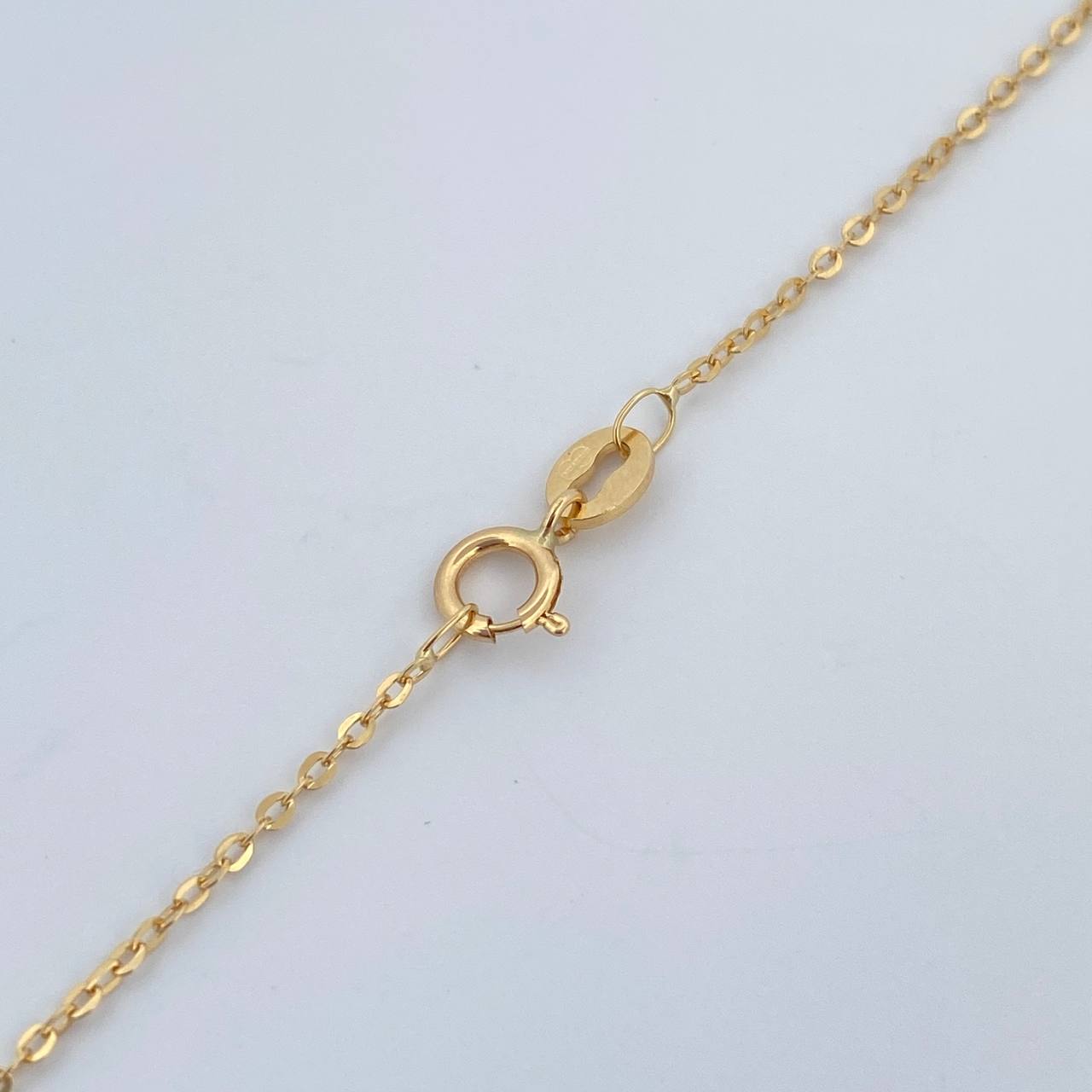Cadena Aro Seguido 1.05gr / 42.4cm / +3 Oro 18K &