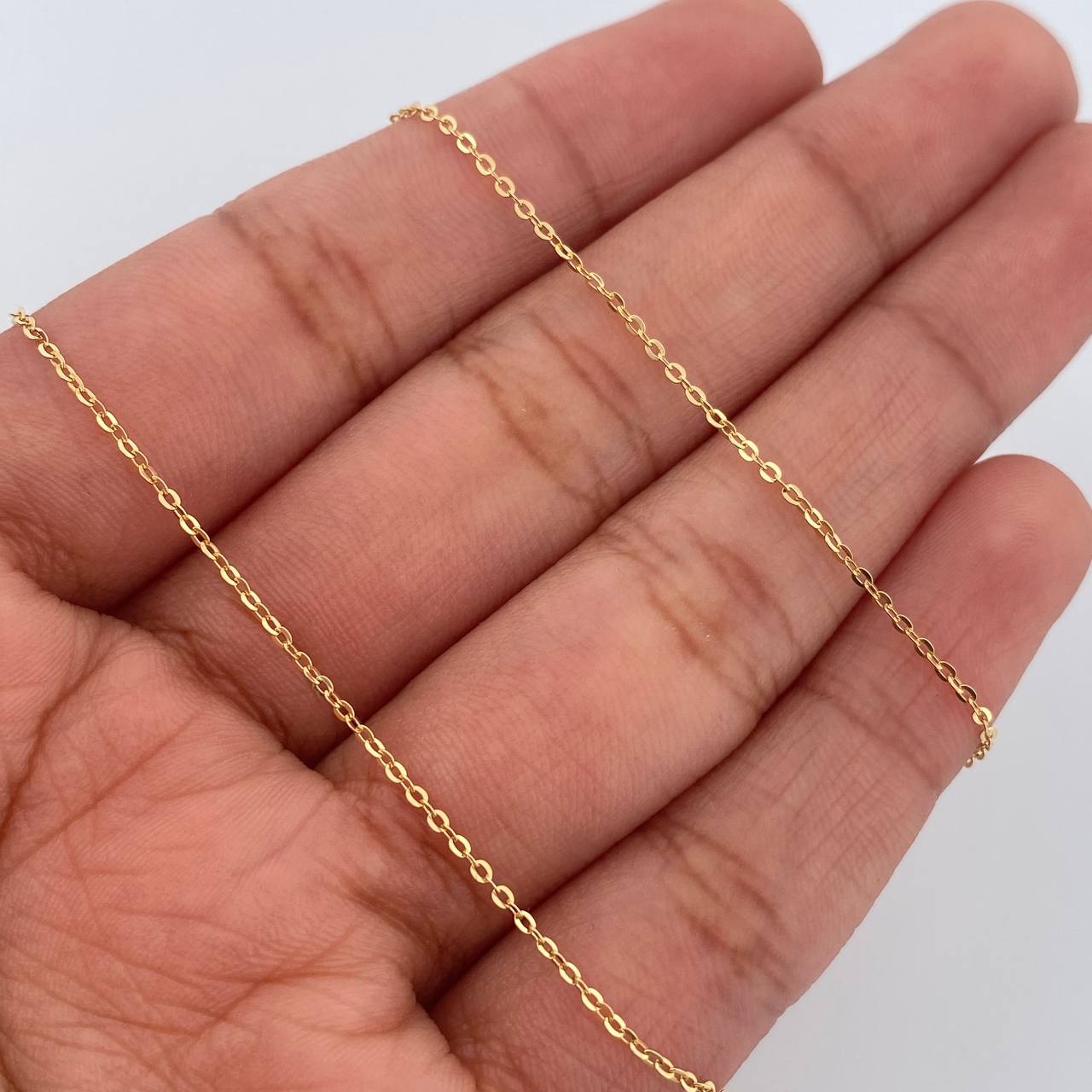 Cadena Aro Seguido 1.05gr / 42.4cm / +3 Oro 18K &