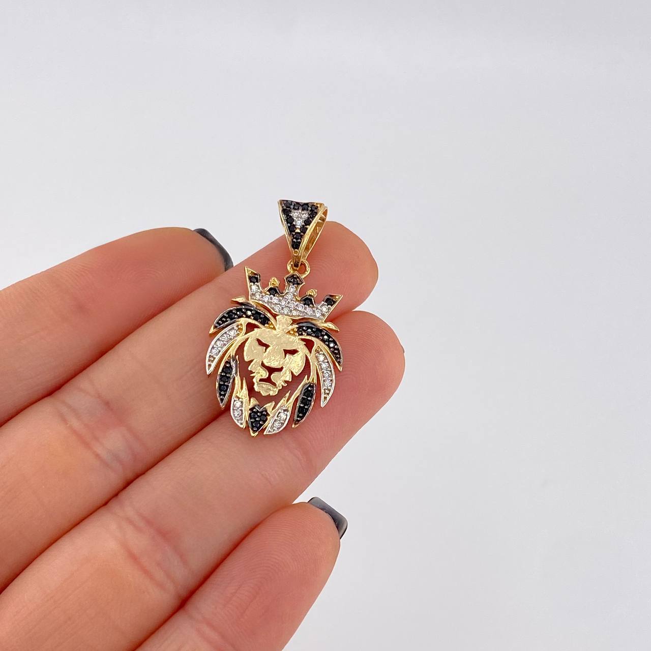 Dije León 3.1 g / 3.3 cm Dos Oros Amarillo Blanco 18K