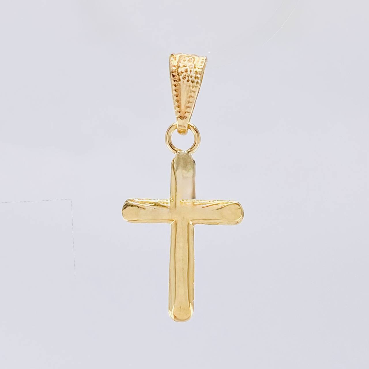 Dije Cruz Puntas Planas 0.5 g / 2.2 cm Oro Amarillo 18K
