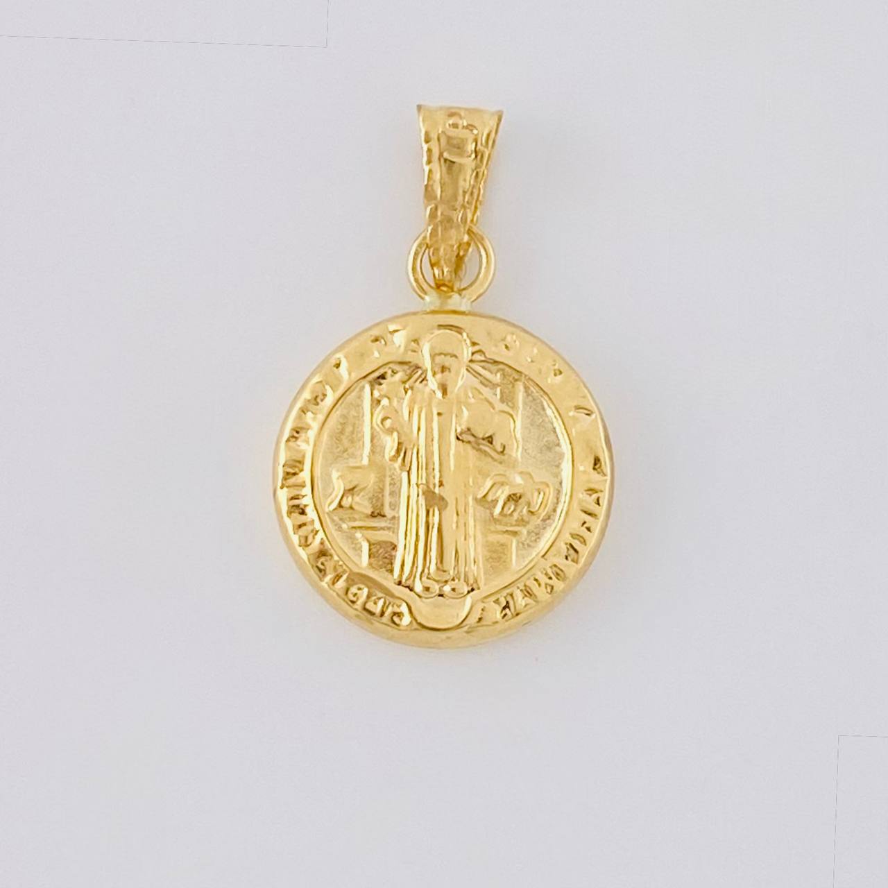 Dije San Benito 0.55 g / 1.7 cm Oro Amarillo 18K