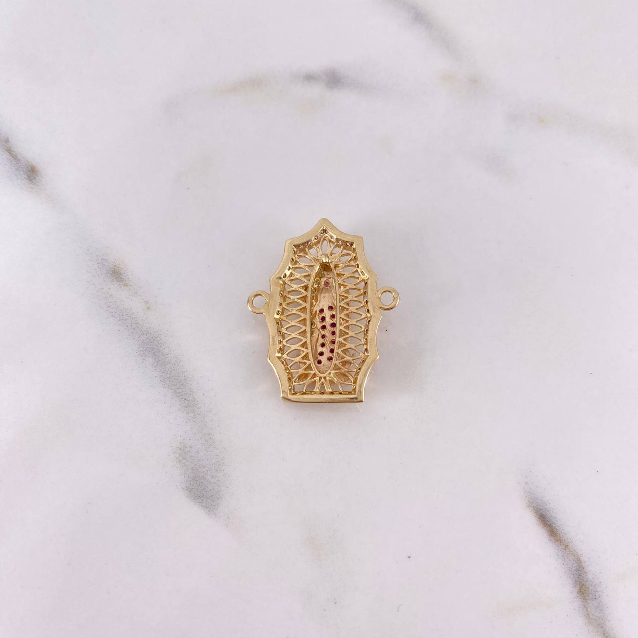 Herraje Virgen Guadalupe 4.2gr / 2.7cm / Circones Fucsias Verdes Blancos Oro Amarillo 18K $