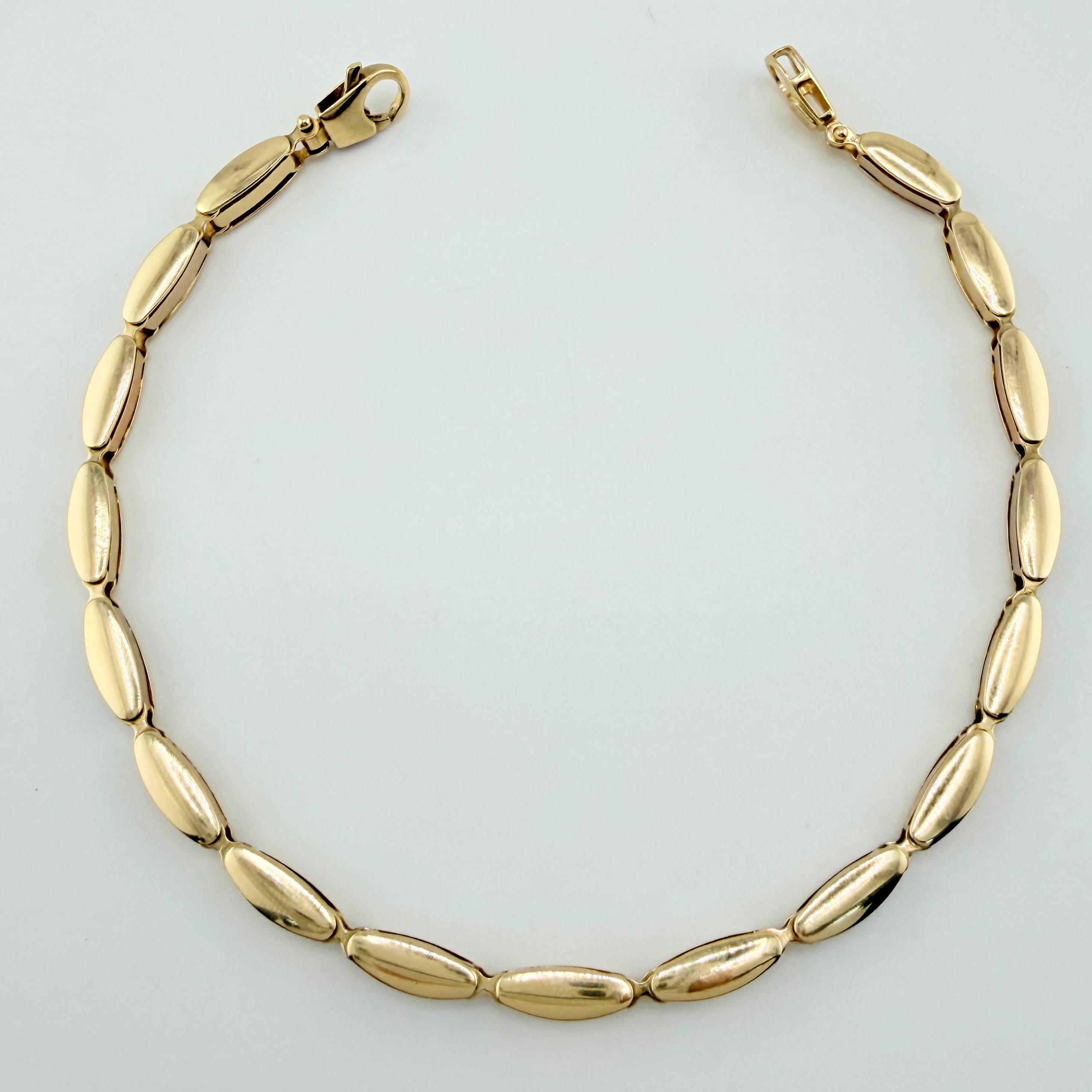 Pulso Rustico Triada 10.65gr / 21cm / 4mm Tres Oros +4 18K ©