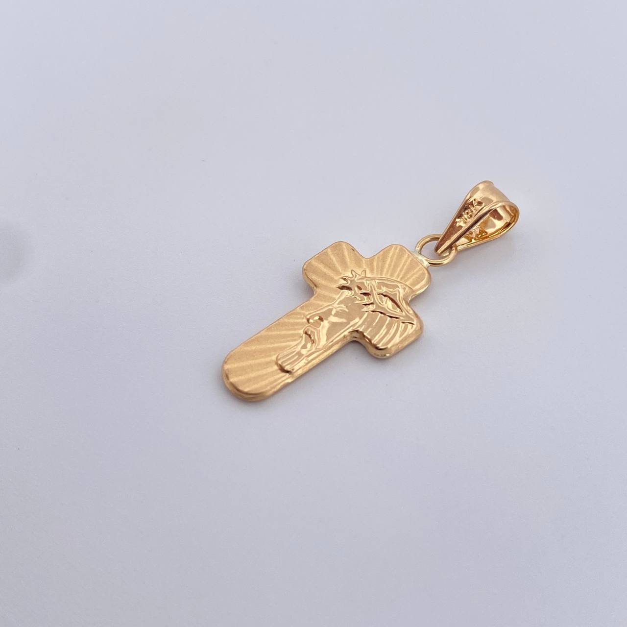 Dije Cruz Rostro Cristo 0.8gr / 2.7cm / Oro Amarillo 18K &