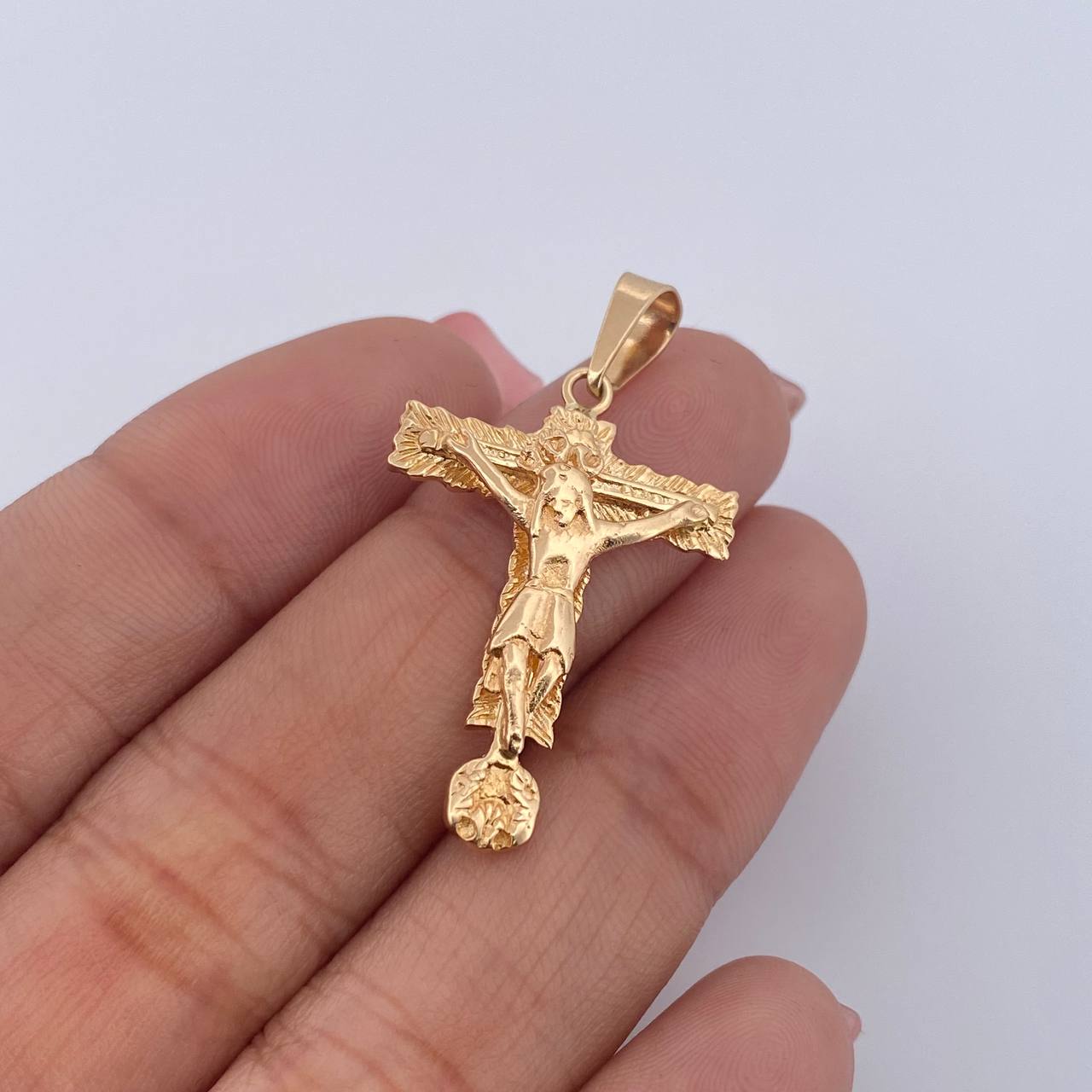 Dije Cristo Señor De los Milagros 2.85gr / 3.5cm / Oro Amarillo 18K &