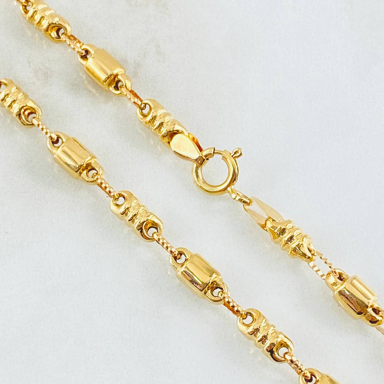 Cadena Rustica Cilindros 13.45gr / 60cm / Oro Amarillo 18K ©