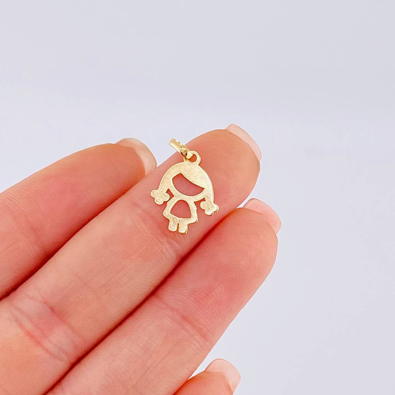 Dije Niña Silueta 0.45 g / 1.9 cm Oro Amarillo 18K