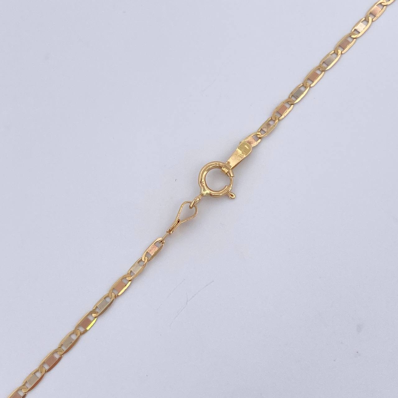 Cadena Escalera Plana 1.95gr / 50cm / +3 Oro 18K &