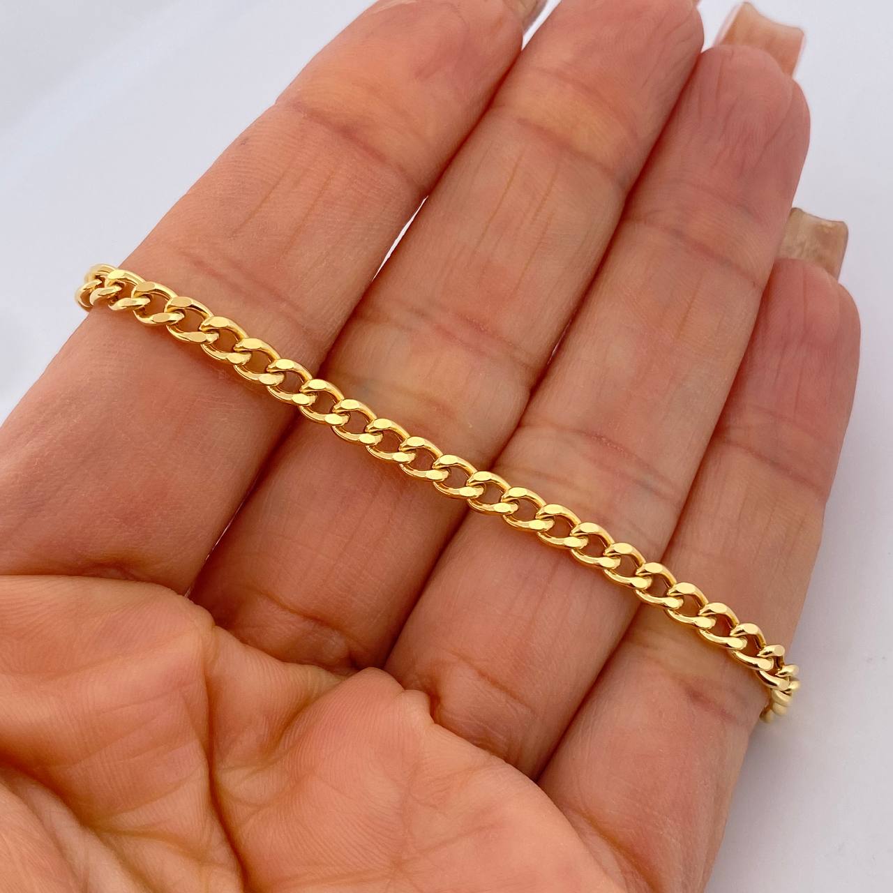 Pulso Cubano 3.9gr / 18.5cm / +0 Oro 18K &