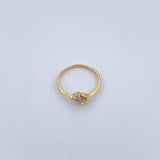 Anillo Linea Invertida 1.9gr / T7 1/4 / Circones Blancos Oro Amarillo 18K $