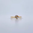 Anillo Linea Invertida 1.9gr / T7 1/4 / Circones Blancos Oro Amarillo 18K $