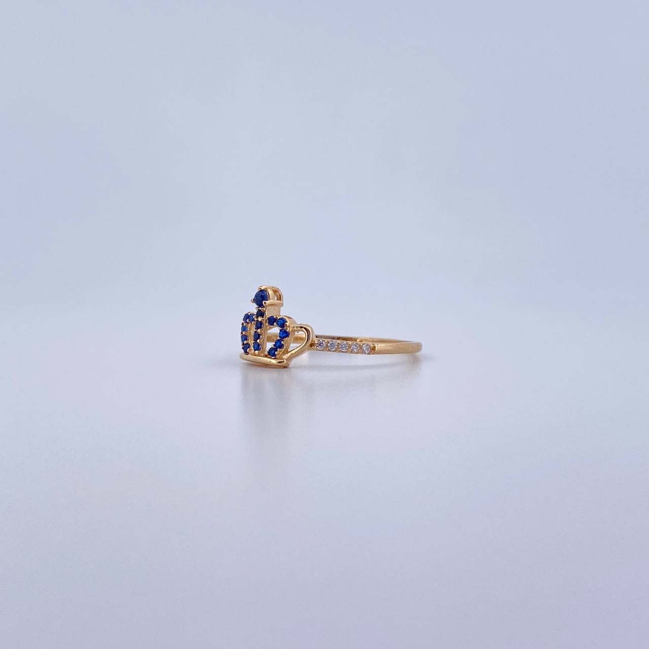 Anillo Corona 1.55gr / T7 1/4 / Circones Azules Blancos Oro Amarillo 18K $